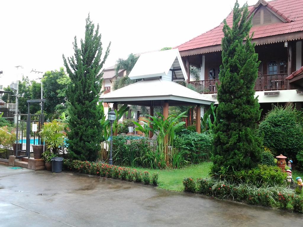 Ben Guesthouse Chiang Rai Exterior foto