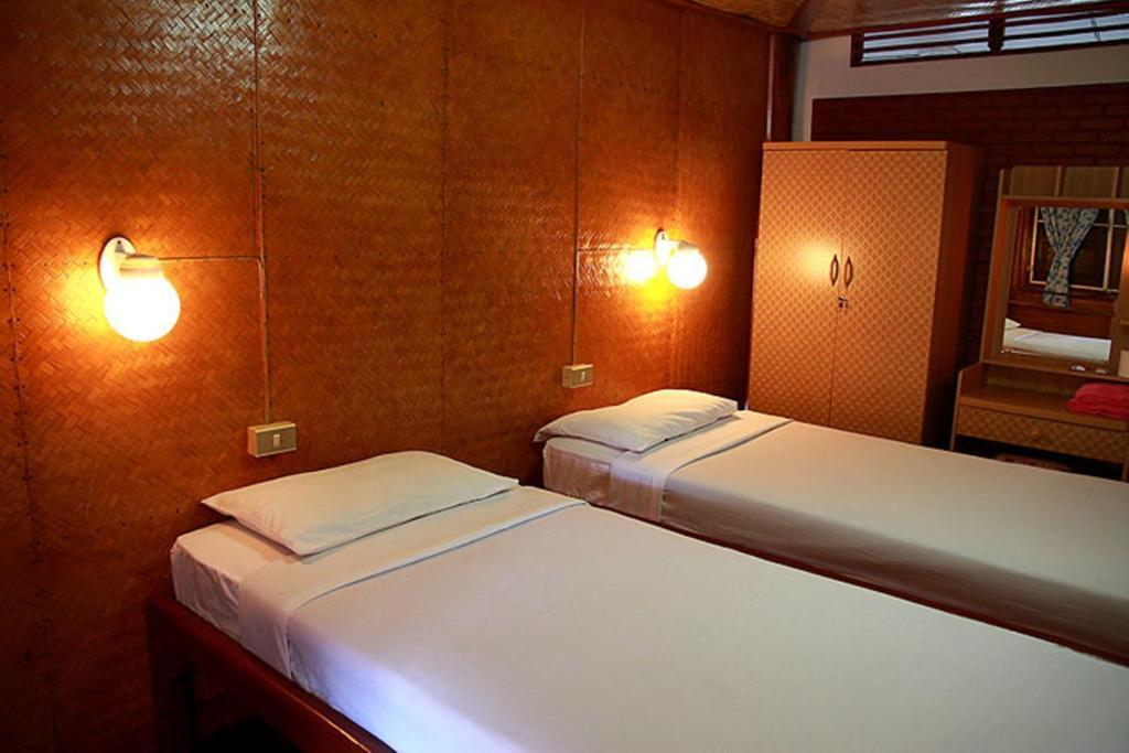 Ben Guesthouse Chiang Rai Zimmer foto